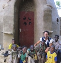 Scott Howard in Mali, Earthbag Dome, Earthen Construction, Dogon Country